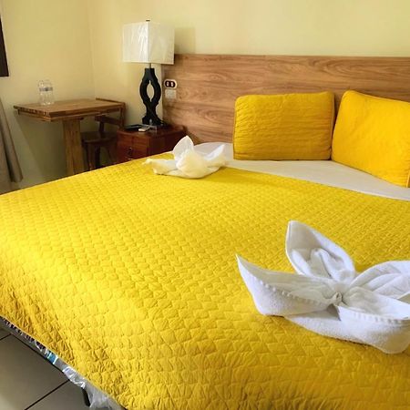 San Luis Hotel Y Restaurante Maria Ofelia מראה חיצוני תמונה