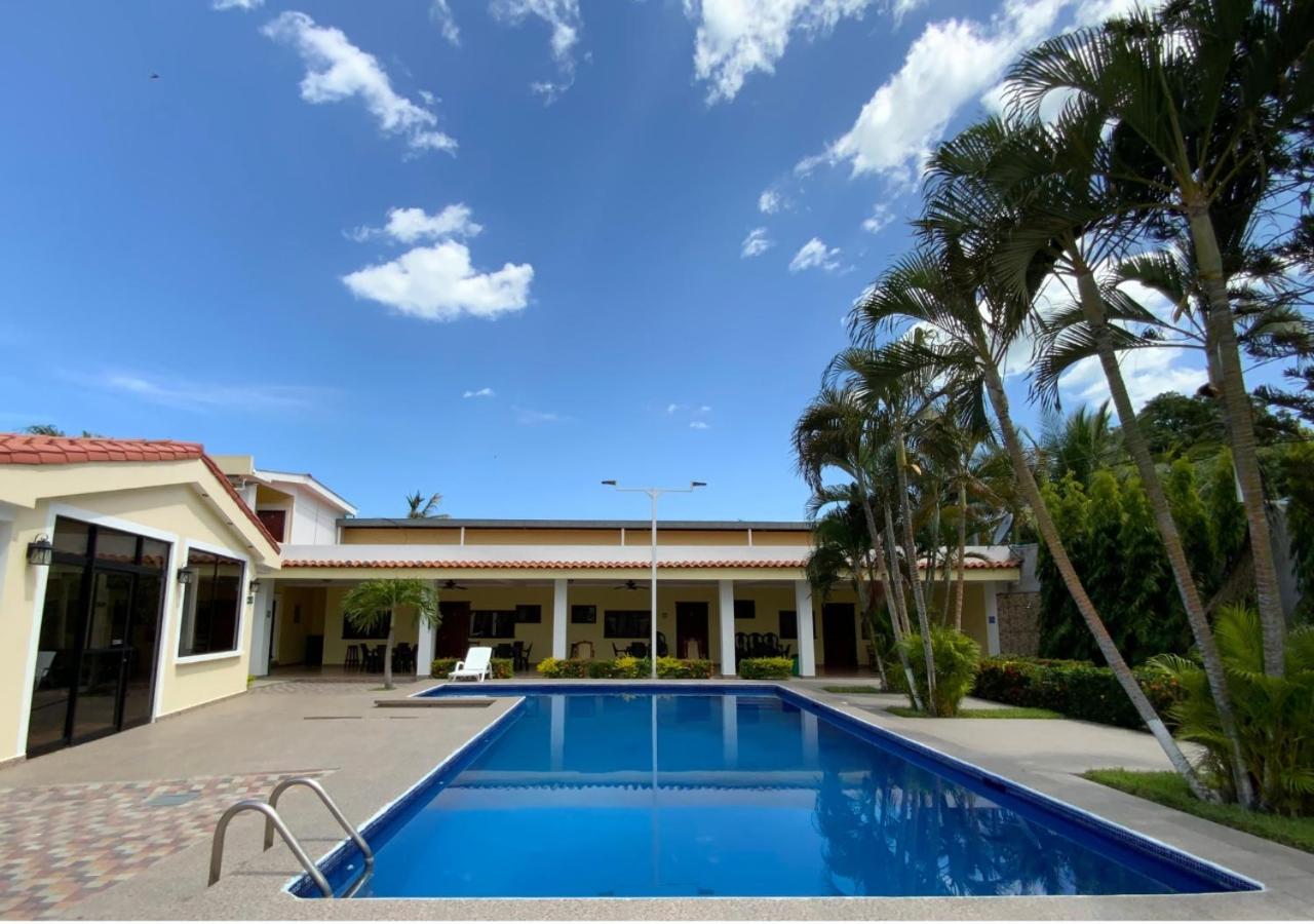 San Luis Hotel Y Restaurante Maria Ofelia מראה חיצוני תמונה