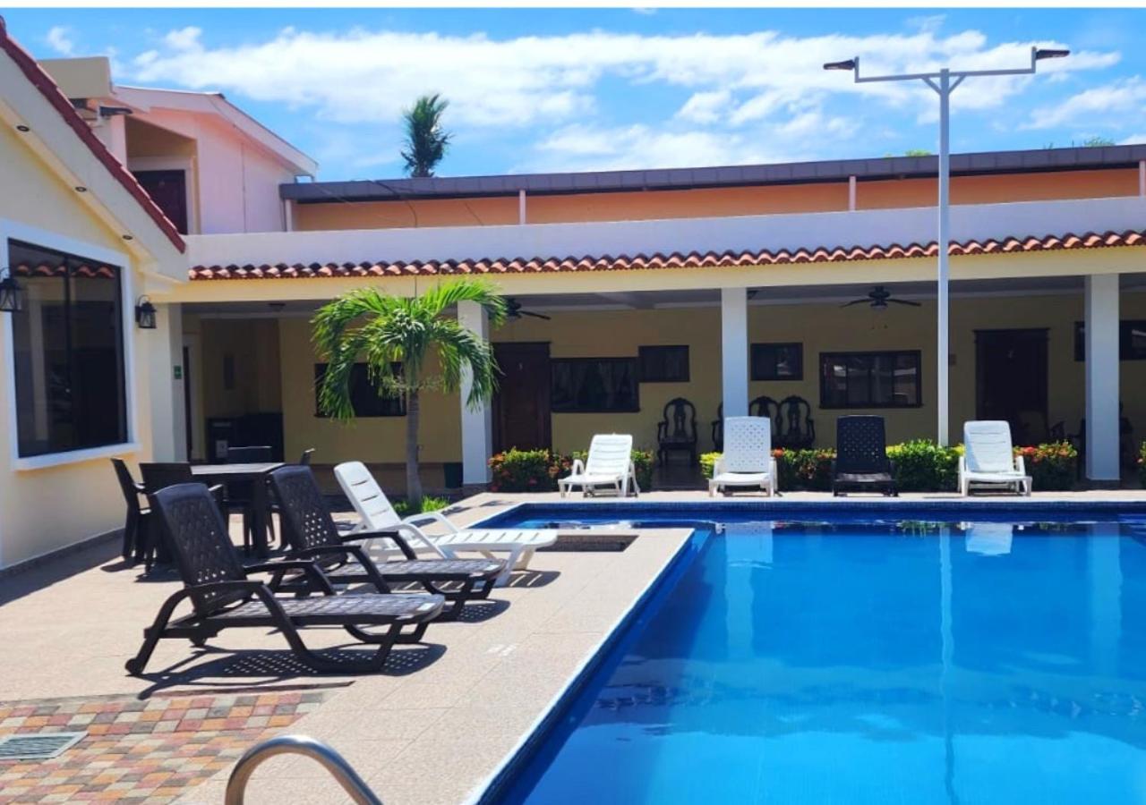 San Luis Hotel Y Restaurante Maria Ofelia מראה חיצוני תמונה
